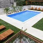 Mediterranea 4*