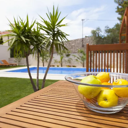 Guest house Mediterranea 4*
