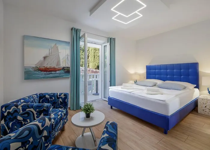 Mediterranea 4*