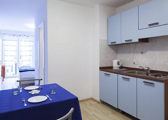 Mediterranea 4*